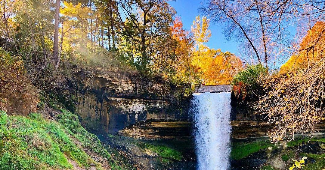 Fall Colors & Foliage in Minneapolis Meet Minneapolis Meet Minneapolis