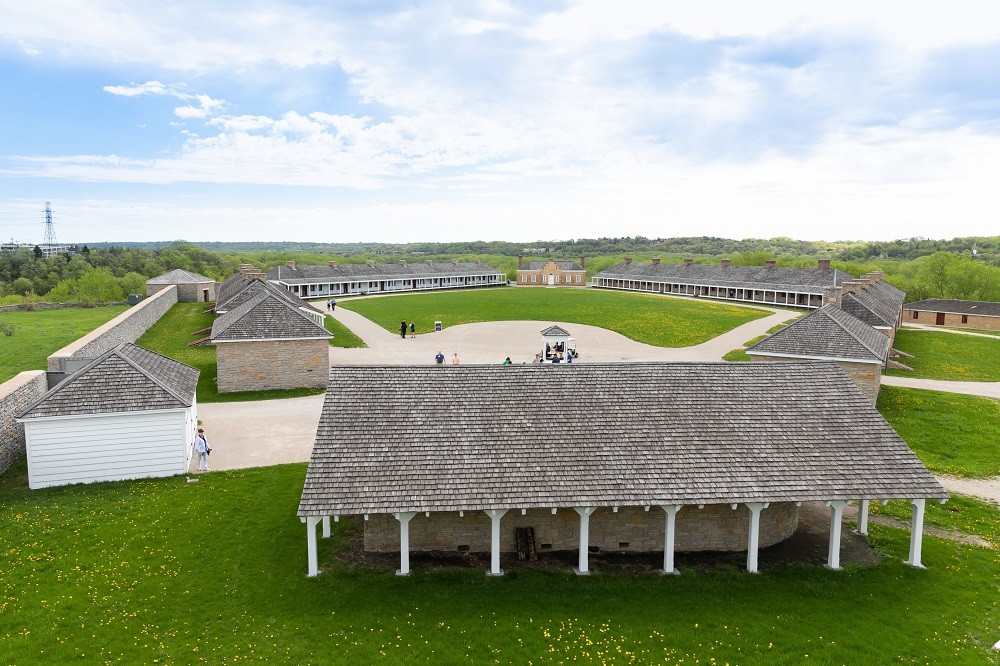 historic fort snelling tours